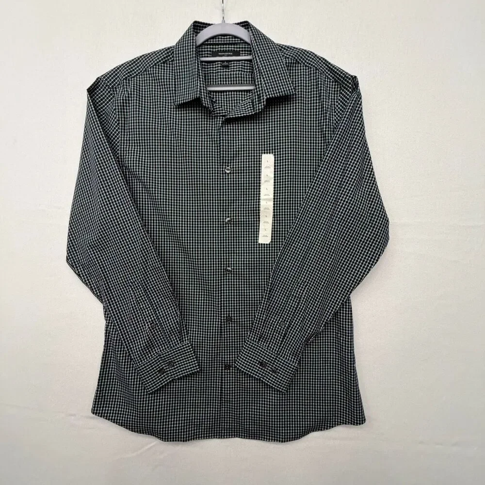 Banana Republic Men's Large Green/Black Checkered Button Down Darting Back